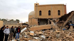 Une église copte détruite dans un attentat à Dafinya, en Libye, en décembre 2012. Les chrétiens sont la communauté la plus harcelée dans le monde.