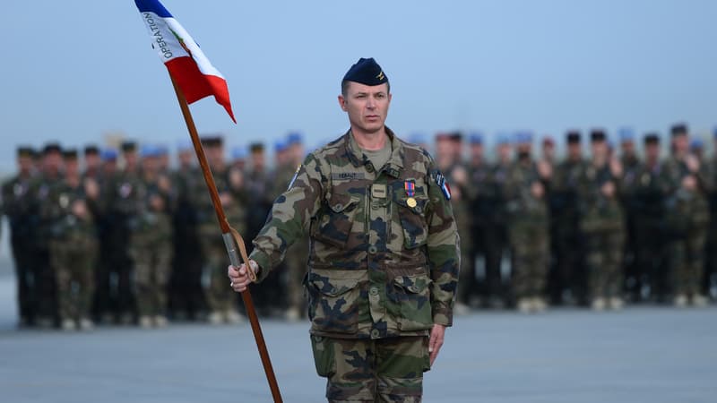 Une cérémonie de l'armée française en 2013, à l'aéroport militaire de Kaboul, en Afghanistan.