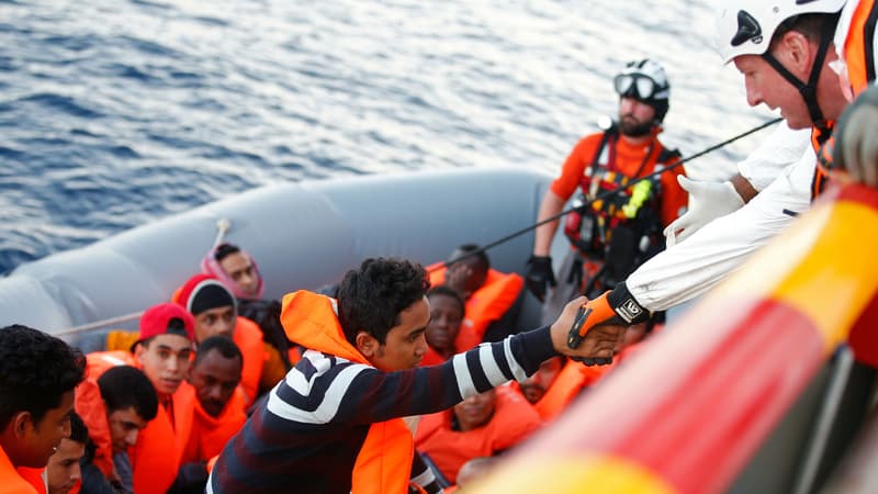 Sept migrants sont morts dans le naufrage d'un canot pneumatique, au large des côtes libyennes. Cent personnes sont portées disparues, 27 ont pu être sauvées. (Photo d'illustration)