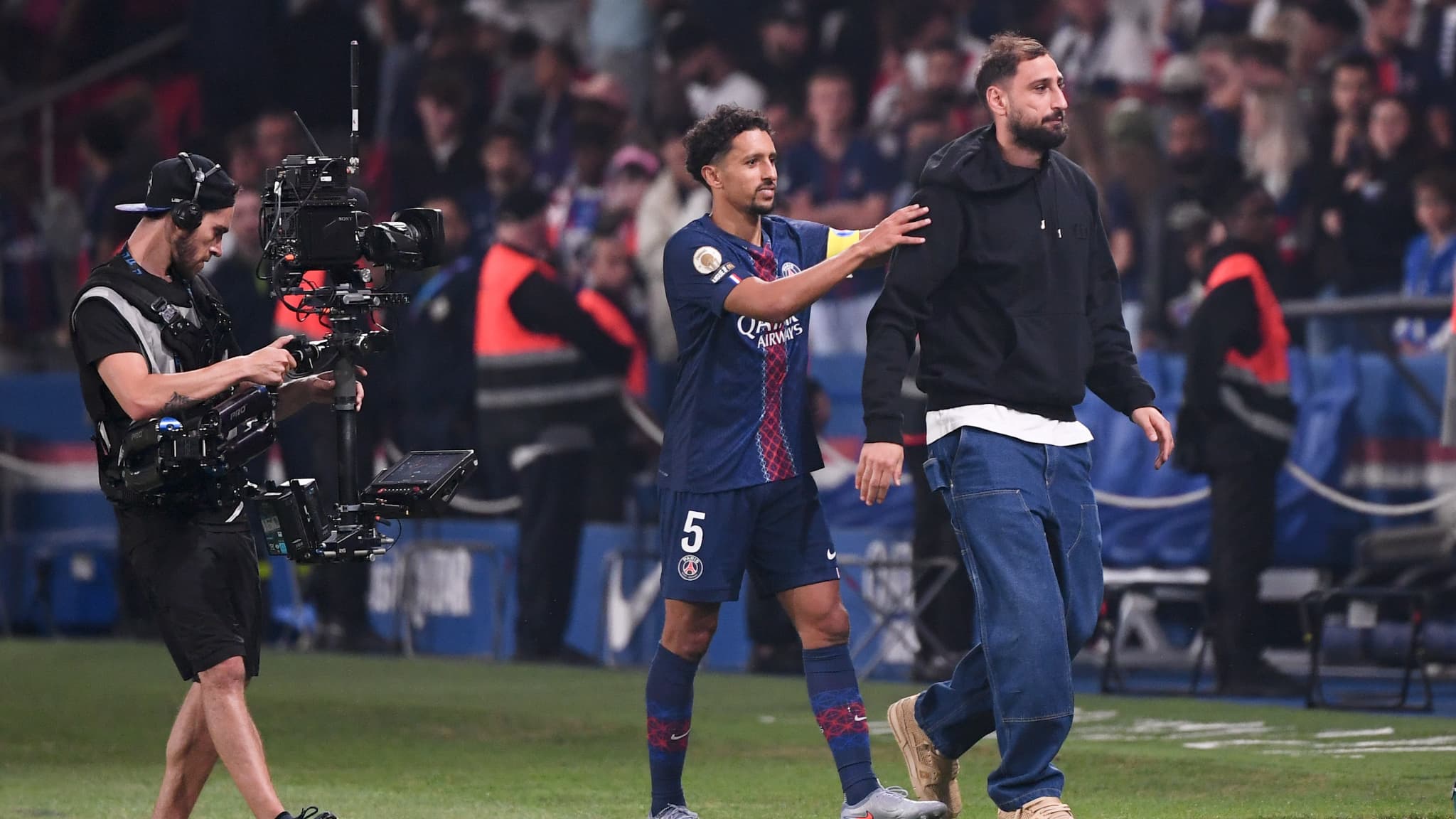 Les adieux de Gianluigi Donnarumma au Parc des Princes, le 22 août 2025. Les adieux de Gianluigi Donnarumma au Parc des Princes, le 22 août 2025.