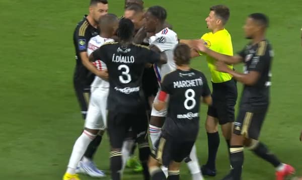 Start of the fight between Lyonnais and Ajacciens, August 5, 2022