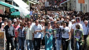 En 2011, les proches d'Alexandre Junca s'étaient réunis dans les rues de Pau pour une marche blanche. La cour d'assises a condamné le principal accusé du meurtre du jeune homme à la perpétuité