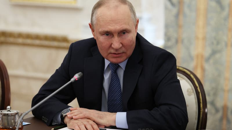 Contre-offensive ukrainienne: Poutine assure que les pertes de Kiev sont quasi 