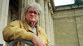 Michel Slitinsky, devant le tribunal de Bordeaux, en 1998. L'ancien résistant et porte-parole des parties civiles au procès de Maurice Papon en 1998 à Bordeaux, Michel Slitinsky, est décédé samedi à l'âge de 87 ans. /Photo d'archives/Régis Duvignau