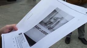 Nouvelle campagne de pub Yves-Saint-Laurent: "c'est une femme objet, c'est super triste"