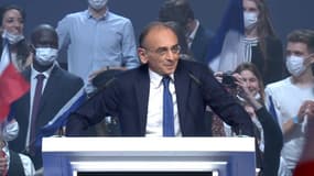 Éric Zemmour lors de son premier meeting à Villepinte le 5 décembre 2021