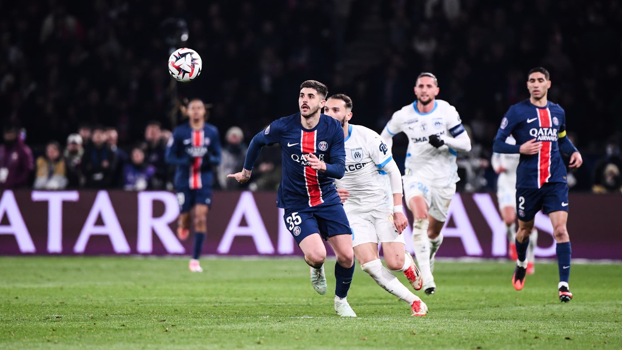 OM OU PSG, QUEL EST LE CLUB FRANÇAIS LE PLUS POPULAIRE? LE GROS DÉBAT DE ROTHEN S'ENFLAMME