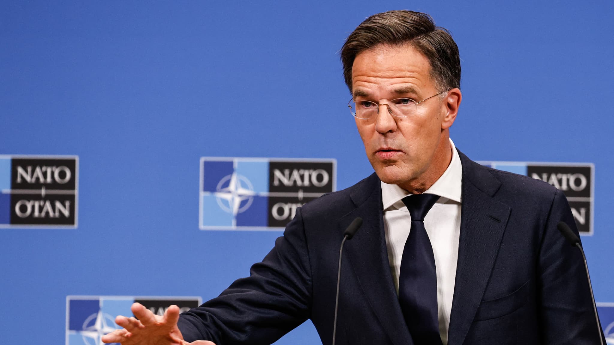 Mis sous pression par Donald Trump, les membres de l'Otan continuent d