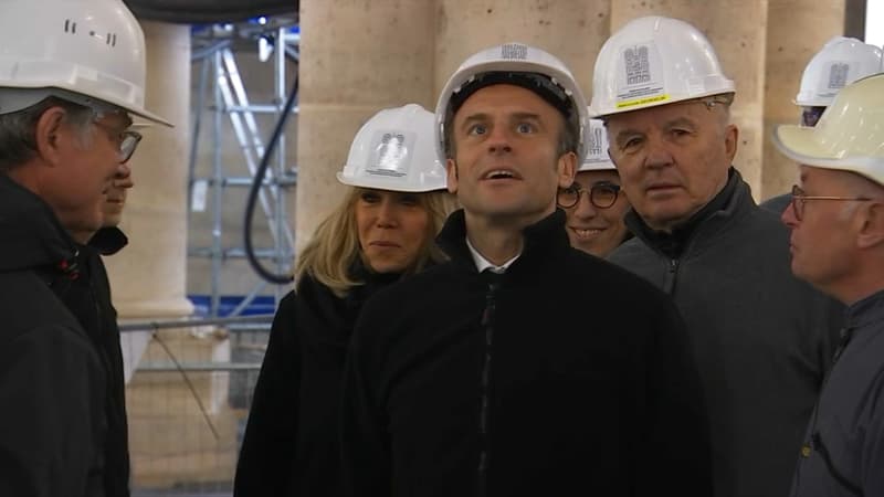 Emmanuel Macron en visite sur le chantier de la cathédrale Notre-Dame ce vendredi 14 avril 2023.