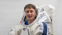 La combinaison de Pierre Cardin portée par l’astronaute Matthias Maurer, 9 septembre 2024