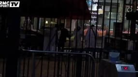 Attentats / La police débute les investigations autour du Stade de France