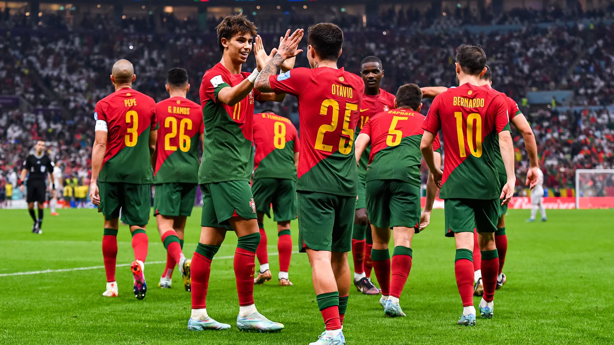 EN DIRECT - Portugal-Suisse: avec un triplé de Ramos et Ronaldo sur le banc, la Seleçao file en quarts