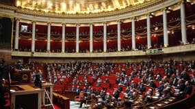 Certains députés sont soupçonnés d'avoir utilisé de l'argent public pour devenir propriétaire de leur permanence