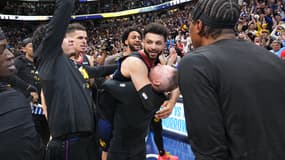 Jamal Murray célébré après son tir vainqueur face aux Lakers lors de la victoire de Denver (101-99, premier tour des playoffs), le 22 avril 2024