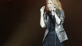 Céline Dion sur la scène de l'Allianz Riviera de Nice, le 20 juillet 2017 