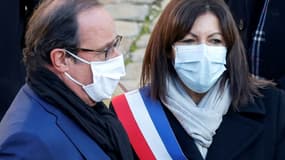 L'ancien président François Hollande et la maire de Paris Anne Hidalgo, le 26 novembre 2020 à Paris