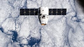 La capsule Dragon, le 12 janvier dernier, dans l'espace.