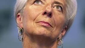 Christine Lagarde n'a pas récusé l'un des trois arbitres de l'affaire Tapie alors que celui-ci n'avait pas honoré ses obligations d'indépendance et de transparence, selon Mediapart. nister Christine Lagarde attends the eG8 forum in Paris May 24, 2011. Sel