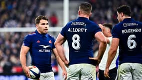Antoine Dupont, Grégory Alldritt et Paul Boudehent lors de France-Nouvelle-Zélande (30-29), le 16 novembre 2024