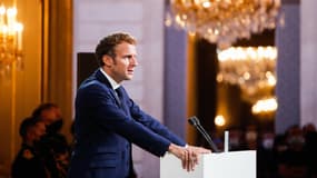 Emmanuel Macron au palais de l'Elysée
