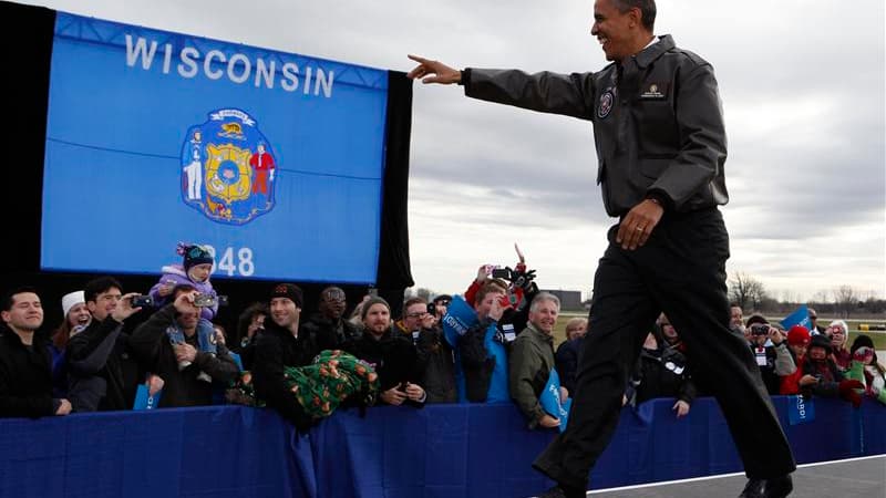 Après trois jours passés à s'occuper de l'ouragan Sandy, Barack Obama a repris jeudi le chemin de la campagne électorale, en sillonnant quatre Etats clés -Wisconsin (photo), Nevada, Colorado et Ohio- à cinq jours d'un scrutin présidentiel qui s'annonce tr