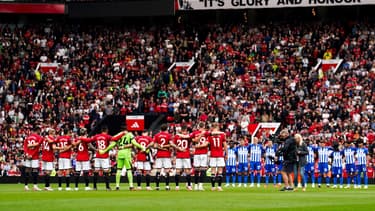 Les supporters de Manchester United lors de la réception de Brighton, le 16 septembre 2023.
