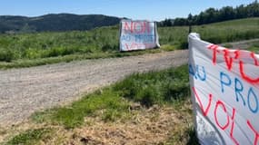 À Dième (Rhône), l'éventuelle arrivée d'un site de stockage d'électricité porté par Voltalia inquiète les habitants. Ils craignent des nuisances, voire le risque d'incendie. 