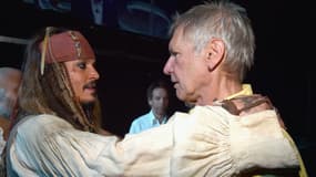 Johnny Depp et Harrison Ford lors de la D23 le 15 août 2015.