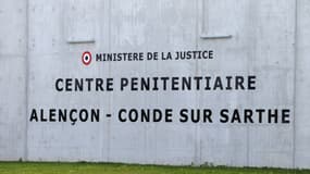 A picture taken on April 30, 2013 shows a wall of the Alencon-Conde sur Sarthe detention centre on April 30, 2013 in Conde-sur-Sarthe. AFP PHOTO CHARLY TRIBALLEAU