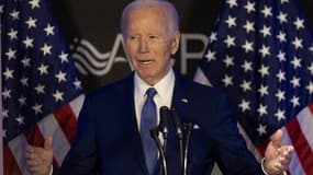 L'ancien président américain Joe Biden lors d'une conférence organisée par l'Association des défenseurs, conseillers et représentants des personnes handicapées (ACRD), le 15 avril 2025 à Chicago.