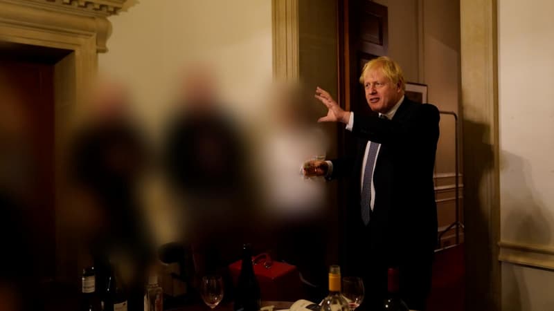 Boris Johnson lors d'une fête organisée au 10 Downing street le 13 novembre 2020.