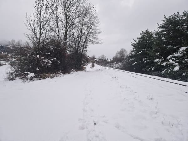 Chorges (Hautes-Alpes), sous la neige le 28 novembre 2023, où il est tombé entre 10 et 15cm.