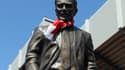 La statue de David Moyes devant le stade de Liverpool