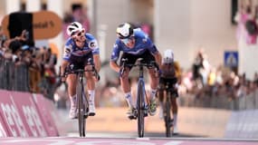 Pelayo Sanchez et Julian Alaphilippe, lors de la 6e étape du Giro 2024