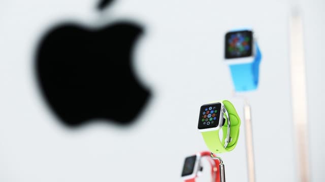 Présentée en septembre 2014, la première montre connectée d'Apple aura les projecteurs braqués sur elle, lundi 9 mars 2015, jour de son lancement officiel.