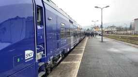 Un train Regiolis en Alsace en décembre 2024
