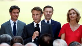 Emmanuel Macron lors d'une réception au palais de l'Elysée à Paris, le 12 août 2024.