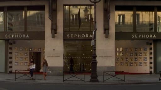 Sephora des Champs-Élysées interdit d'ouverture le soir - Marie Claire