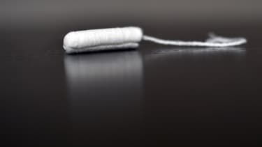 Tampax rend un peu moins opaque la composition de ses tampons.