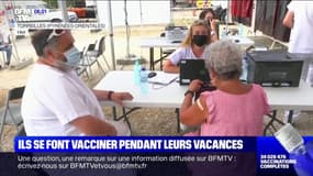 Près de Perpignan, des vacanciers se font vacciner à deux pas de la plage
