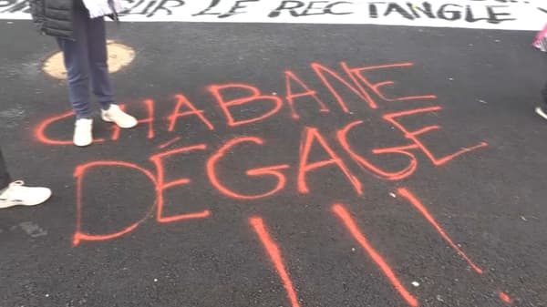 Les supporters d'Angers demandent le départ du président Said Chabane