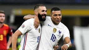 Karim Benzema et Kylian Mbappé avec les Bleus