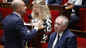 Le ministre de l'Europe et des Affaires étrangères Jean-Noël Barrot  lors d'une séance de questions au gouvernement à l'Assemblée nationale, le 13 mai 2025.