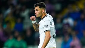 Hugo Duro célèbre son but lors de Barça-Valence (4-2, Liga), le 29 avril 2024