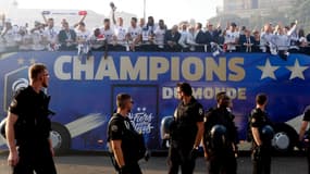 Le bus à impériale des Bleus en 2018