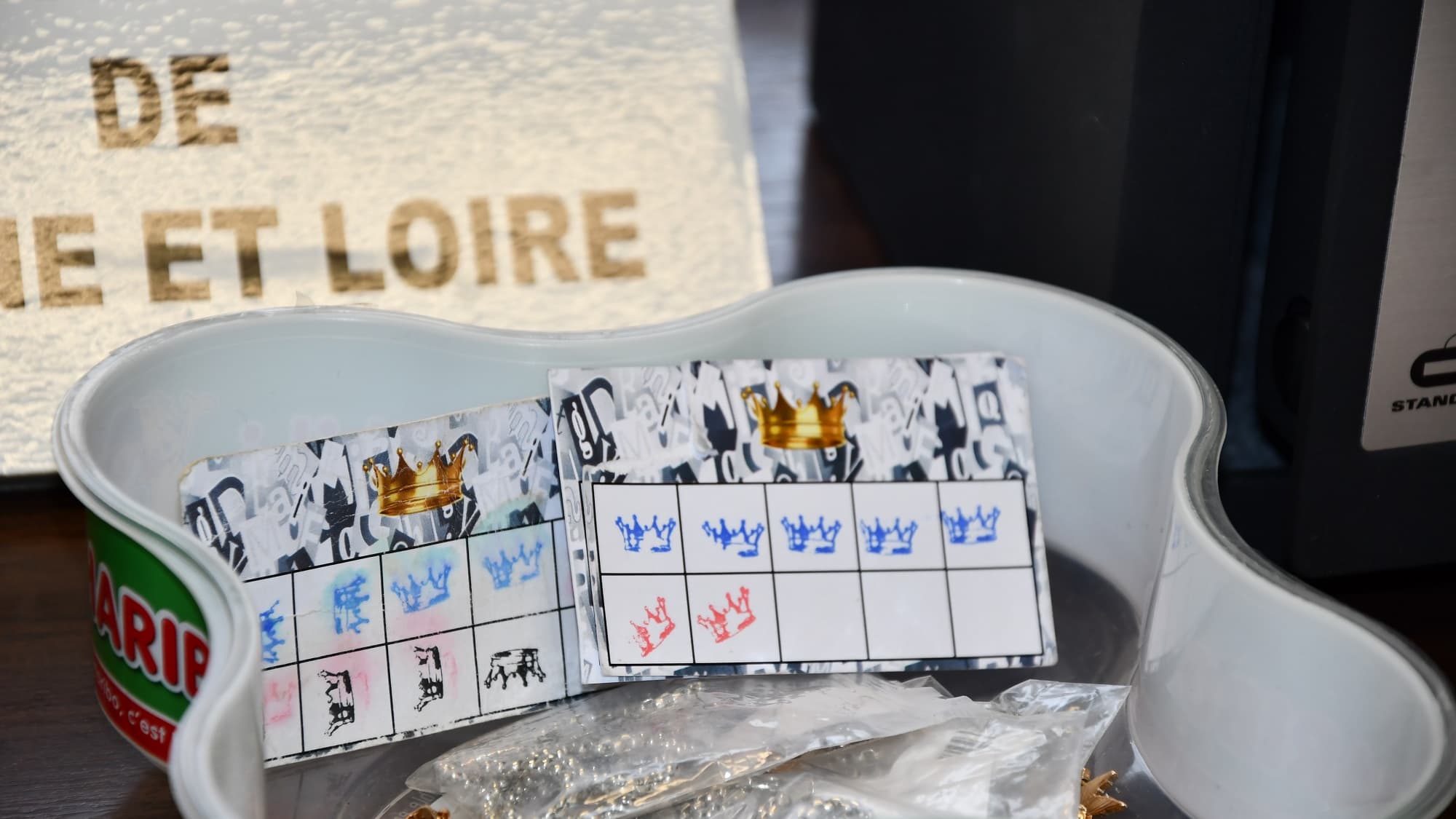 Carte de fidélité du trafic "Shit and Co", à Angers.