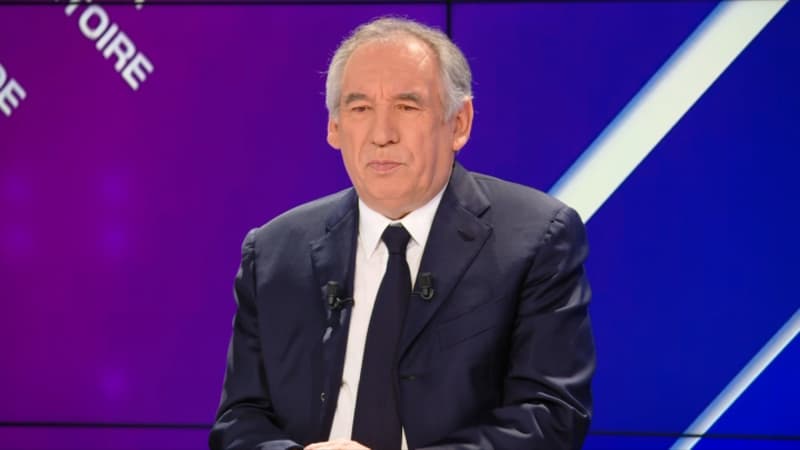 Européennes: François Bayrou estime que Valérie Hayer a une 