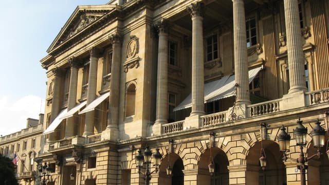 Le Crillon va fermer jusqu'en 2014 pour rénovation