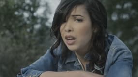 La chanteuse Indila dans le clip "Dernière danse"
