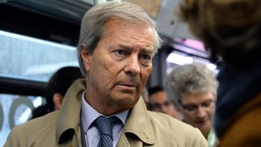 Le bénéfice du groupe Bolloré en repli de 22%.